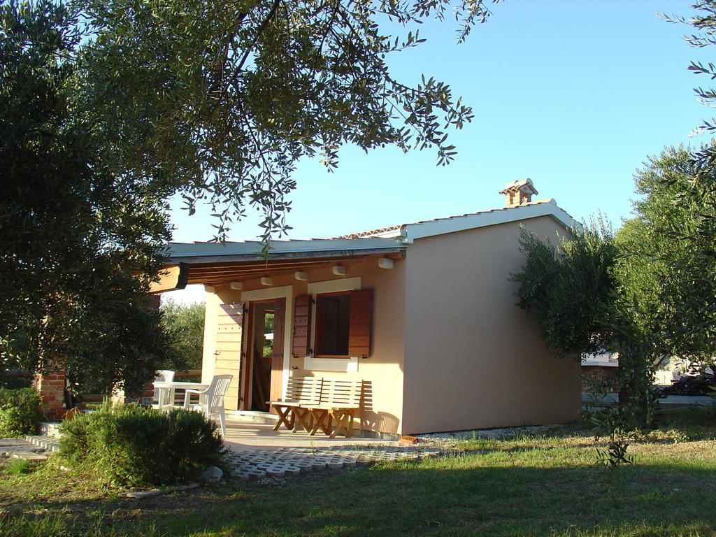 Apartments Villa Marnii Kožino Buitenkant foto